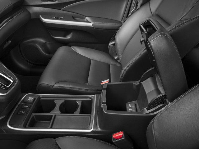 2015 Honda CR-V Touring w/Navigation, Moonroof, Heated Leather!
